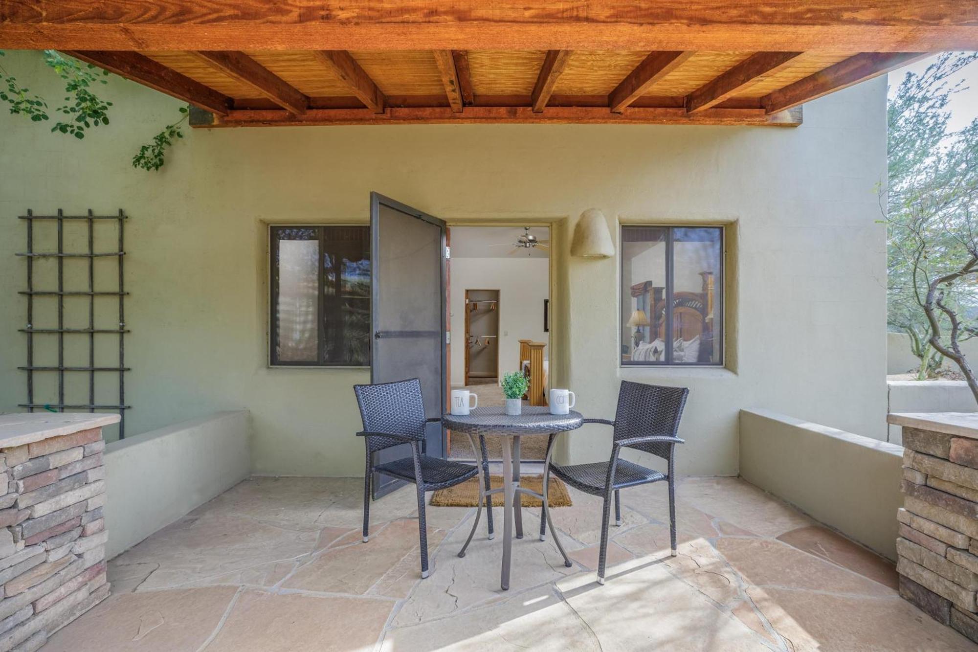 Villa Bocce Court, Heated Pool, Spa, Putting Green, Scottsdale